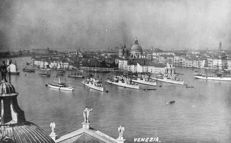 Destroyer Division 27 at Venice, 3 April 1926 