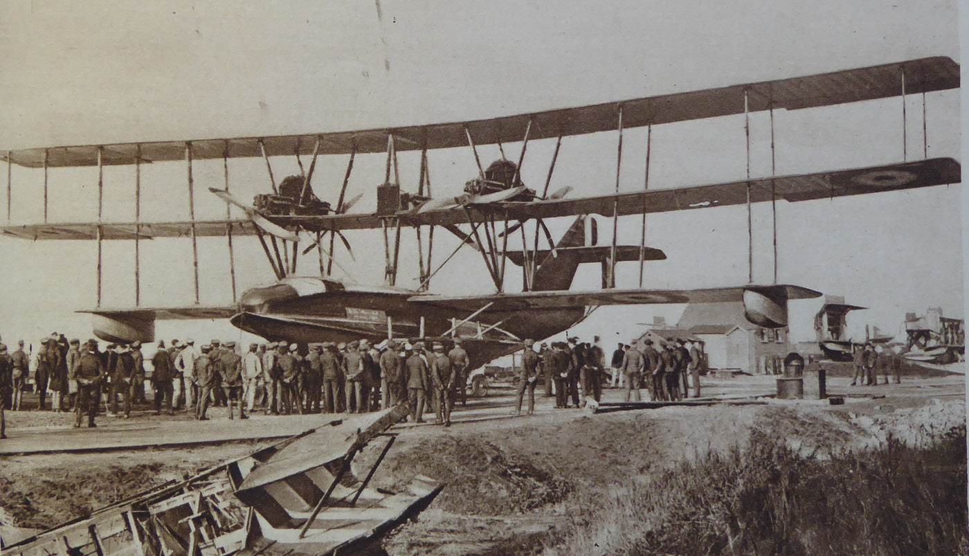 Felixstowe F.4 Fury from the front 