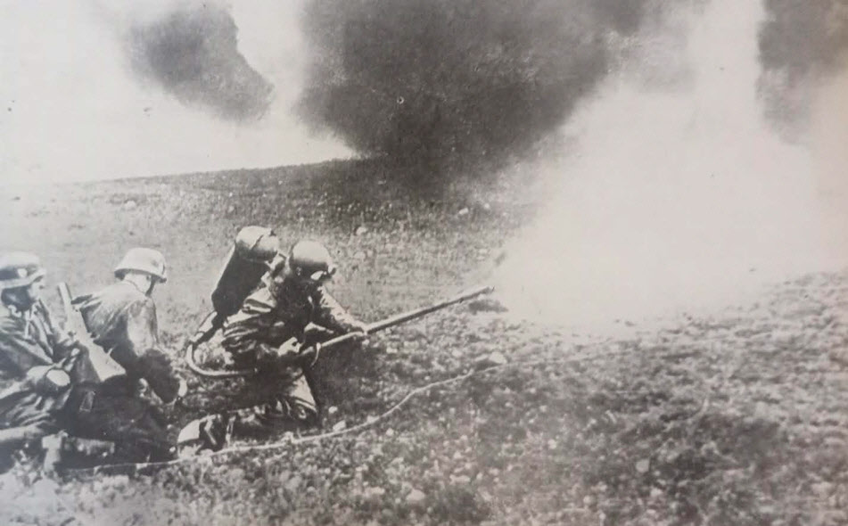 Flammenwerfer 35 in Russia, c.1941 