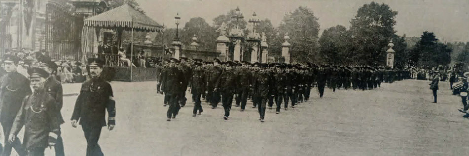 George V reviews London Special Constables 