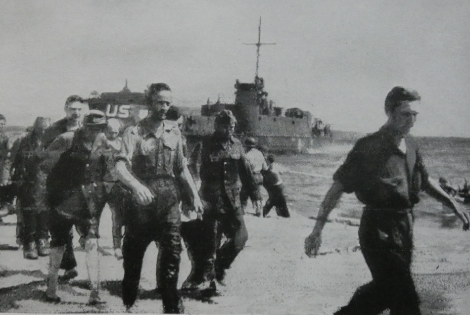 German POWs on Dragoon landing beach 