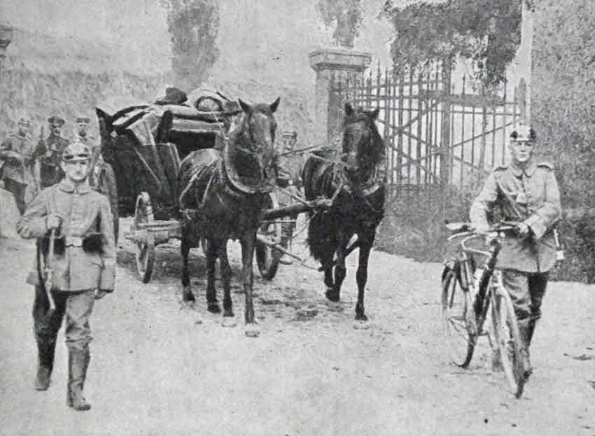 German Looters, Belgium, 1914 
