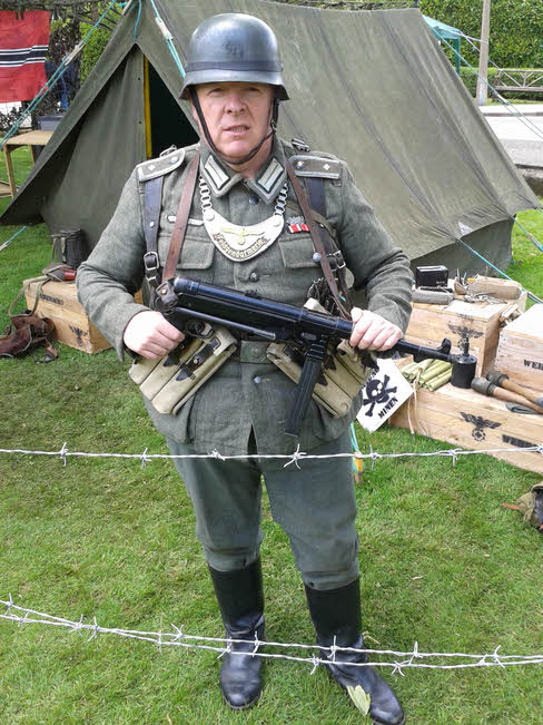 German Webbing, Front View 