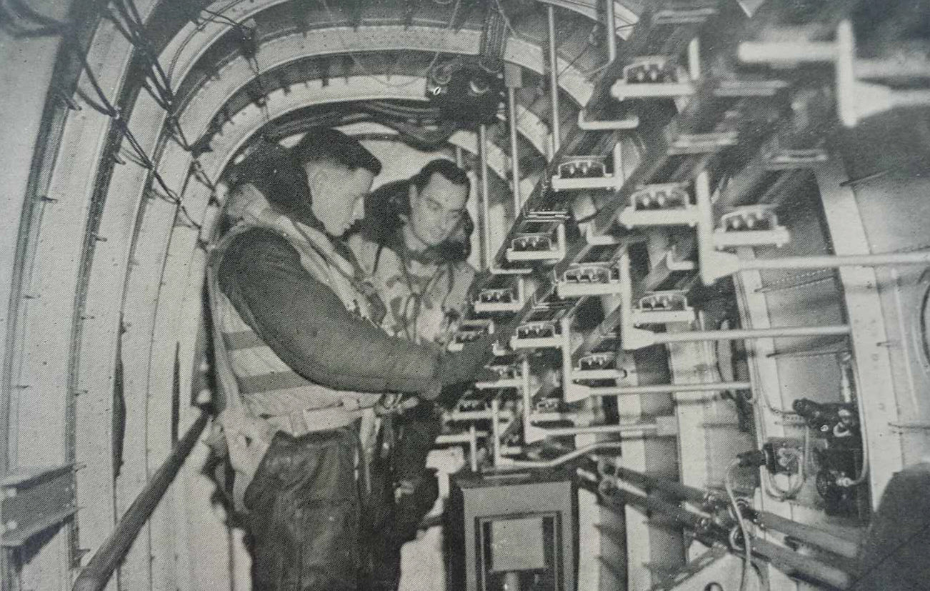 Halifax Gunners checking Ammo Feed 