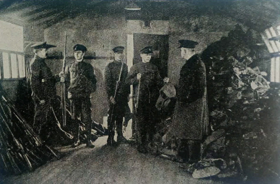 Handing in Rifles, Wimbledon Dispersal Camp 