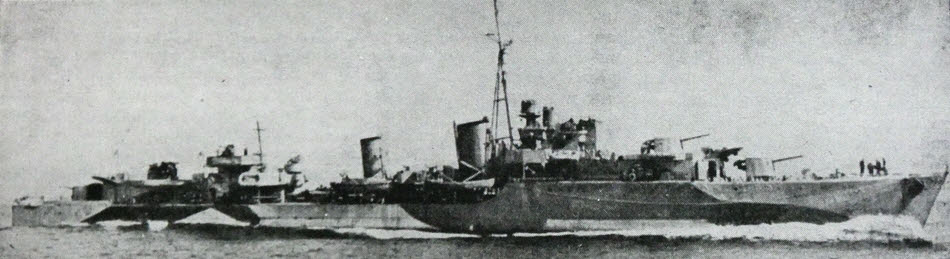 HMCS Haida from the right