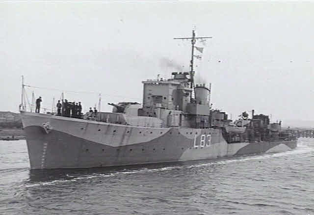 HMS Derwent going astern