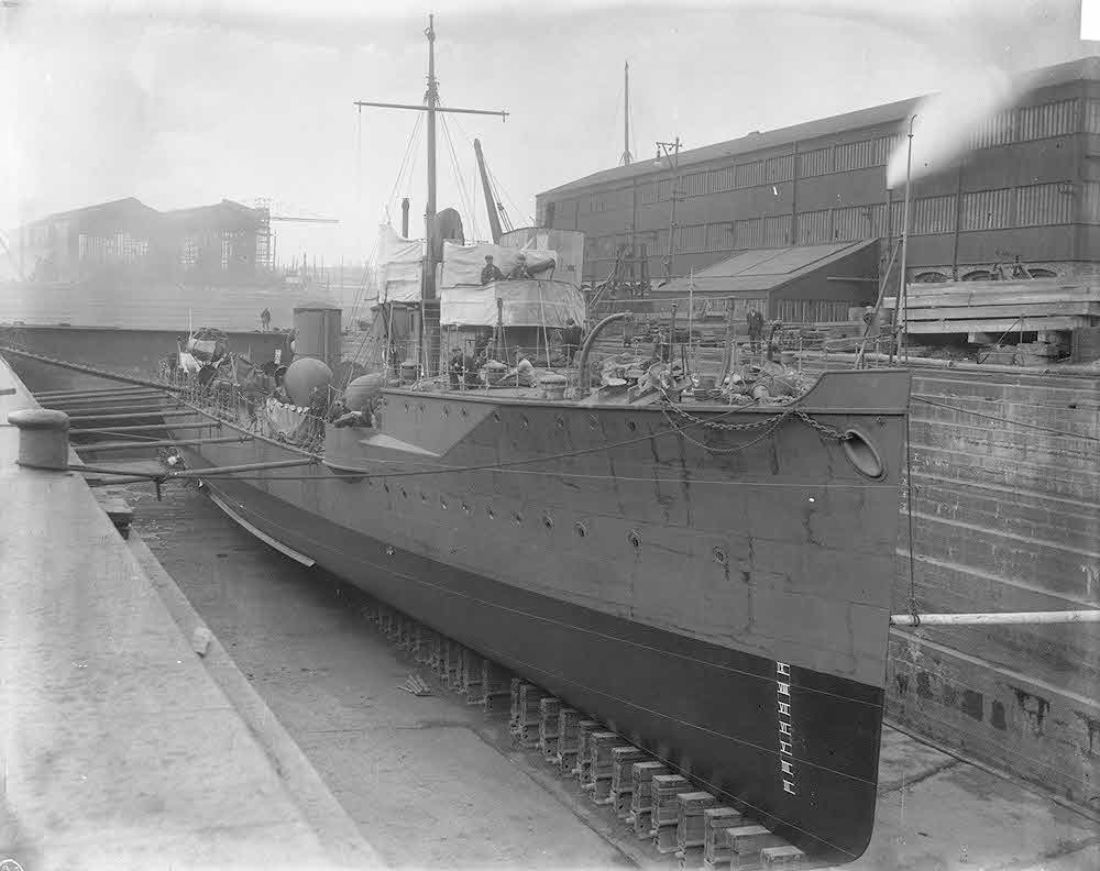 HMS Eden from the bows 