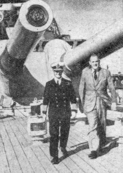 Main guns of HMS Queen Elizabeth 
