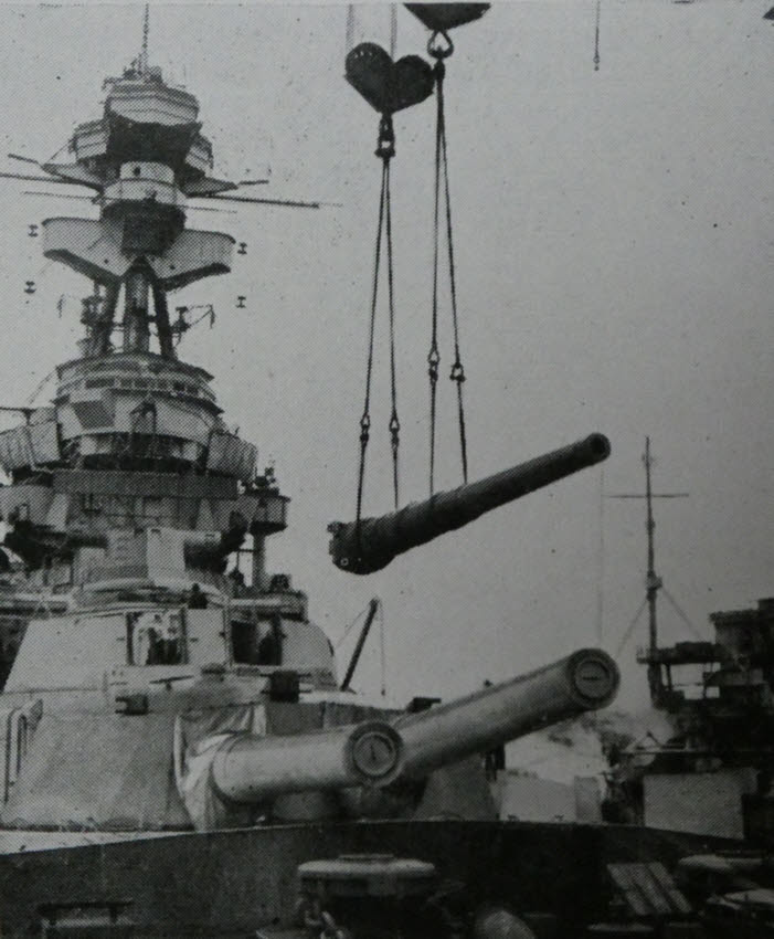Changing guns on HMS Ramillies 