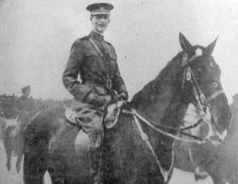 Sir Ian Hamilton inspects troops, Gallipoli 