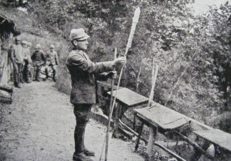 Italian Rocket-launched Flare