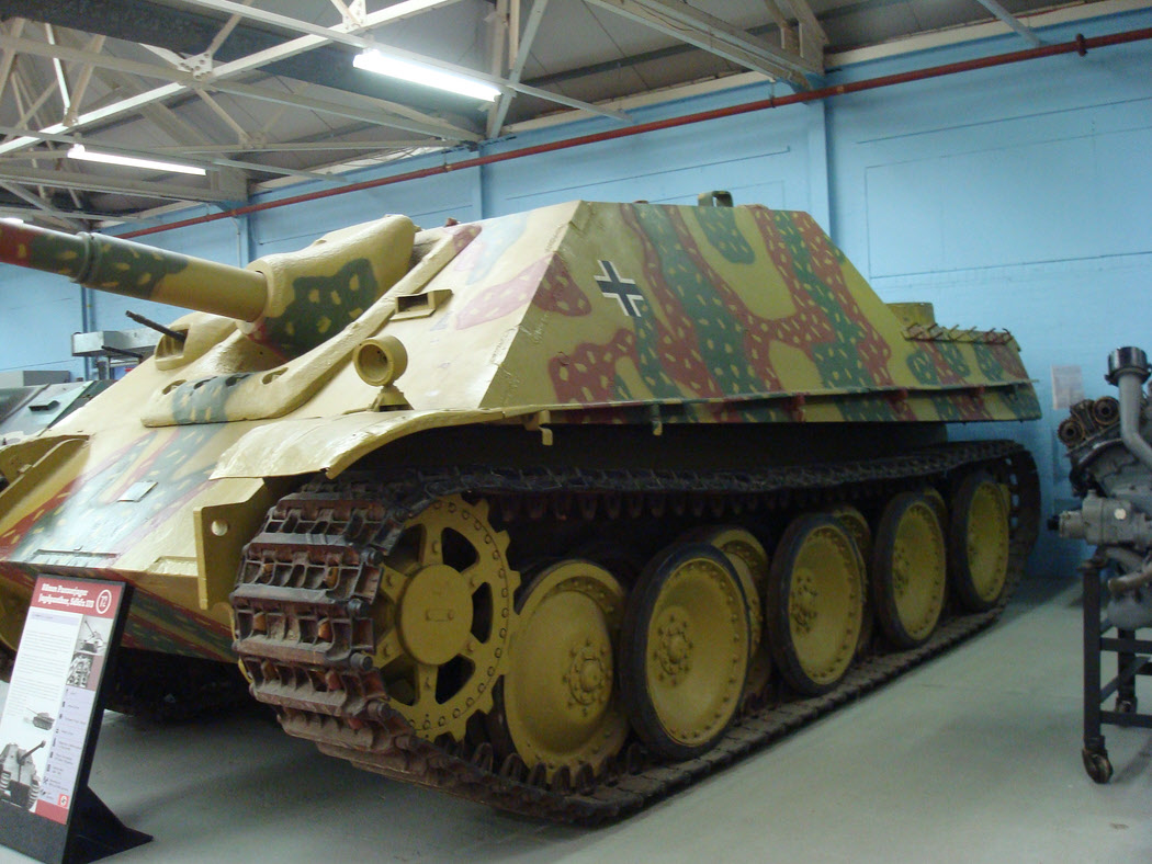 Jagdpanther from the Left
