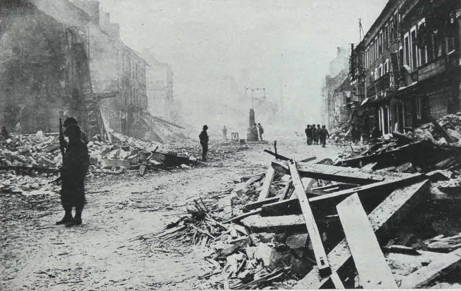 Main Street of Isigny 