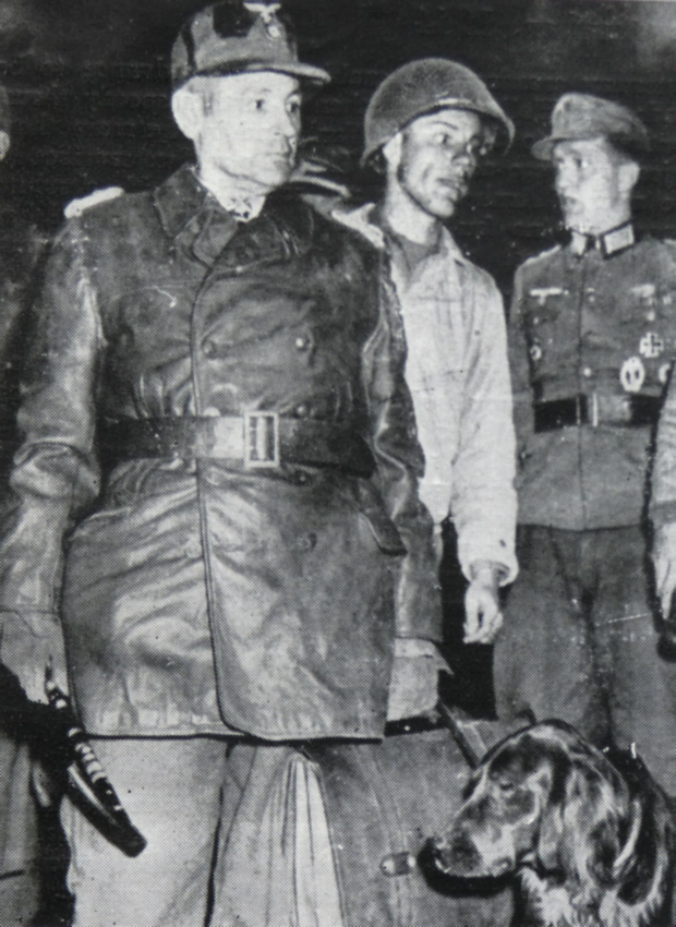General Ramcke surrenders at Brest 