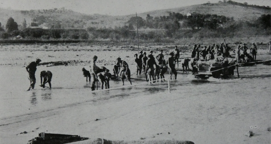 Royal Engineers building a ford across the Metauro 