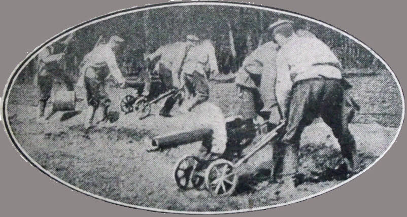 Russian Maxim Machine Guns, 1915 