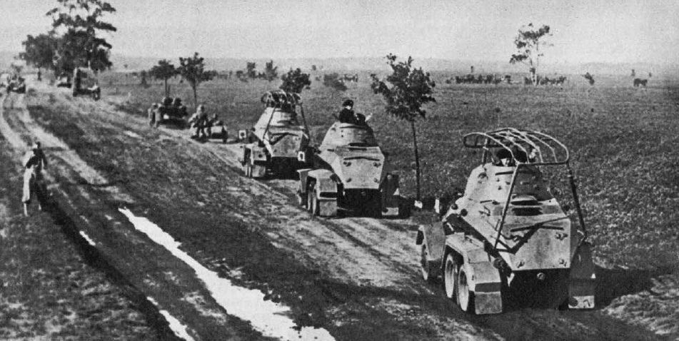 Schwere Panzerspahwagen Sd.Kfz. 232 (6-rad) from the rear 
