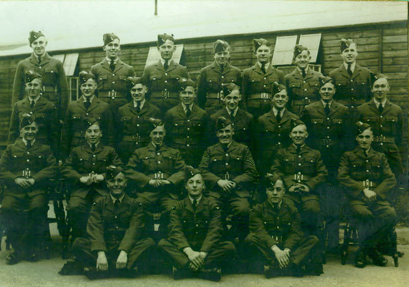 Sidney Boulton in Group Photo 