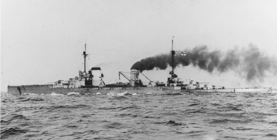 SMS Seydlitz steaming to be interned, 21 November 1918 