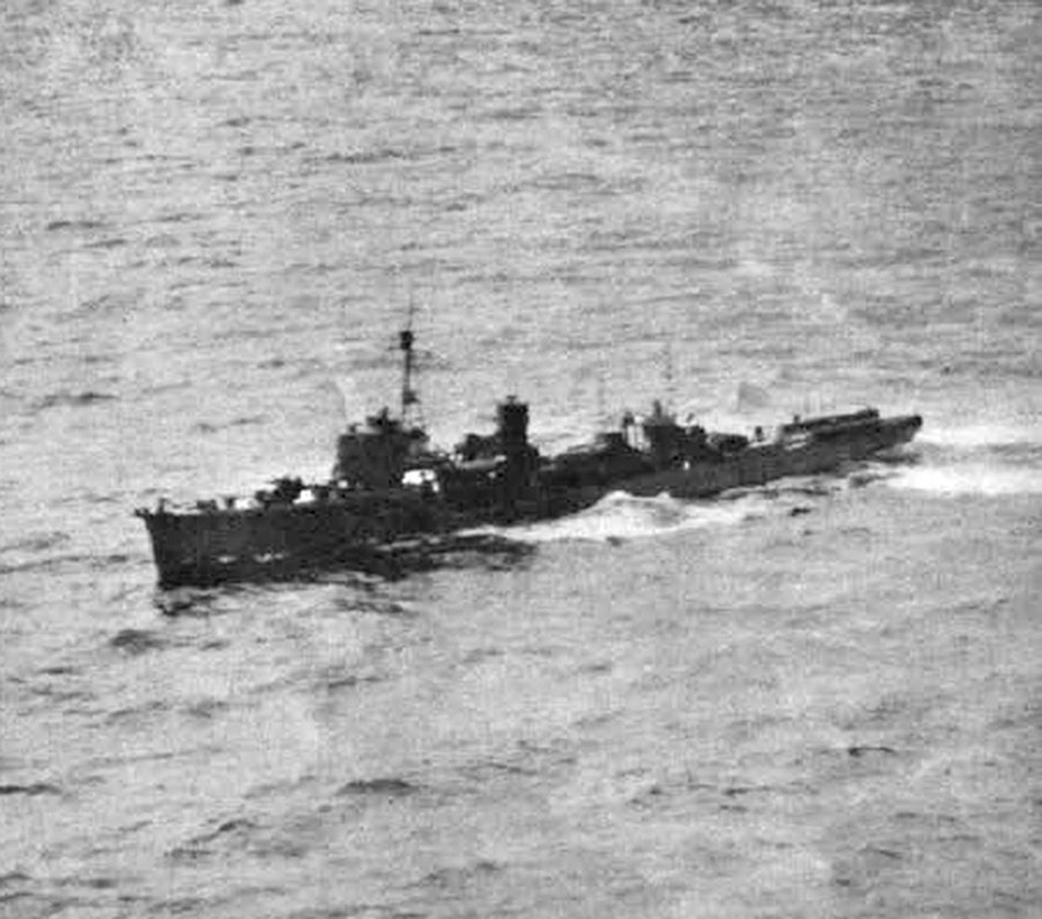 Sokuten Class Minelayer from the Left