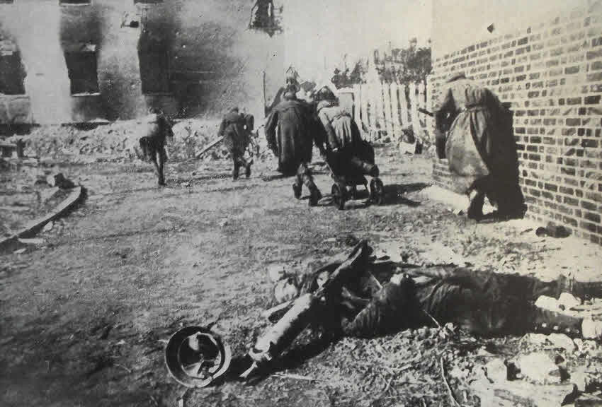 Soviet Troops in Kustrin 