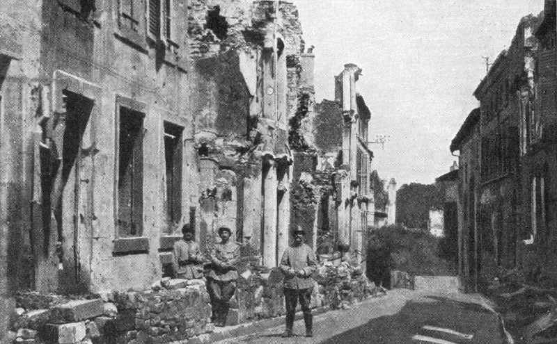 Ruined street at Verdun, 1916 