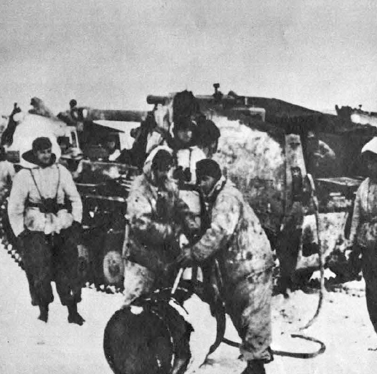 Wespe being Refueled 