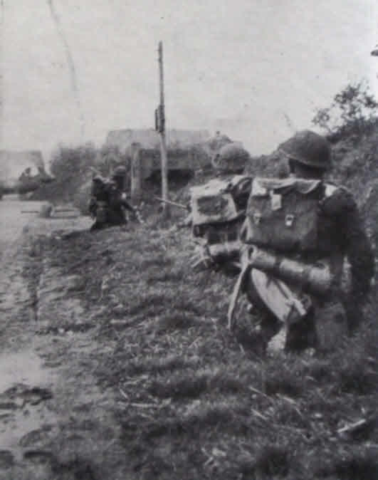Wiltshires advance towards Lubeck 