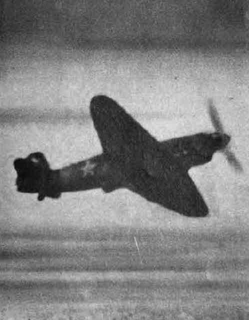 Yakovlev Yak-1 from the Right 